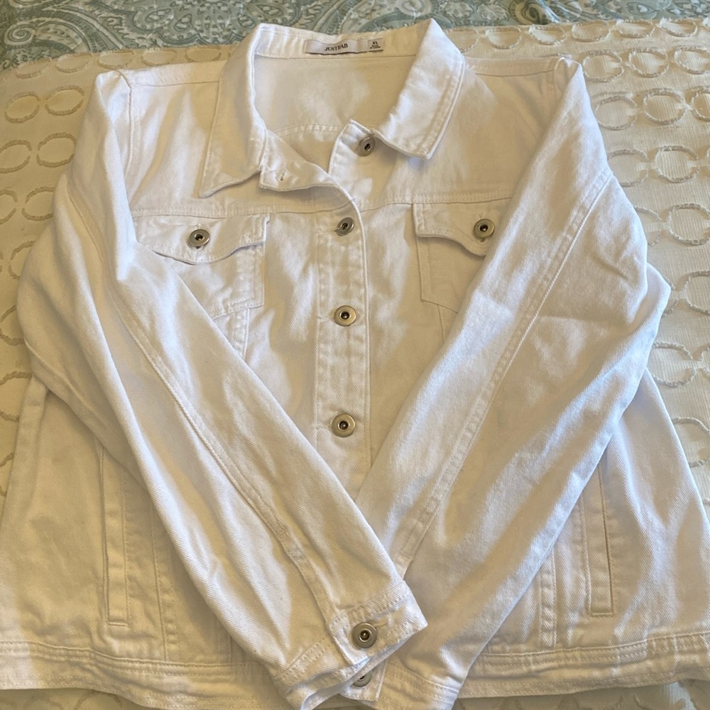 White denim jacket by just fab xl